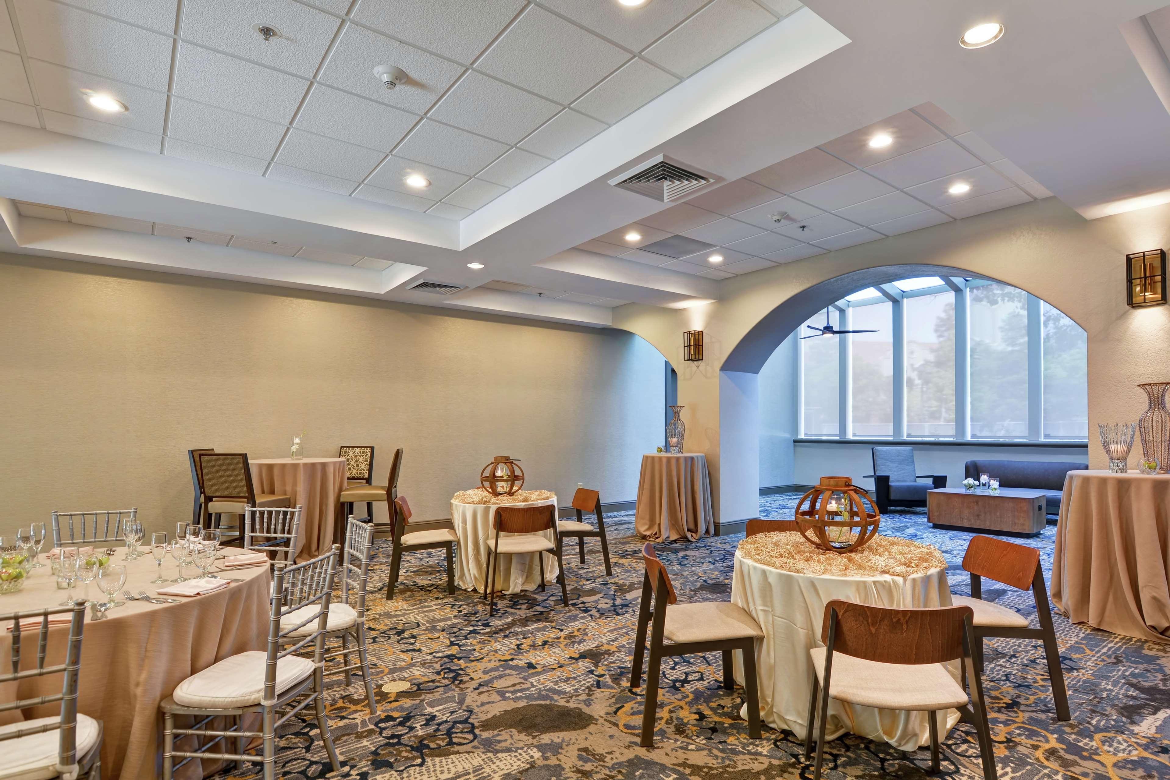 Embassy Suites By Hilton Milpitas Silicon Valley Exterior foto
