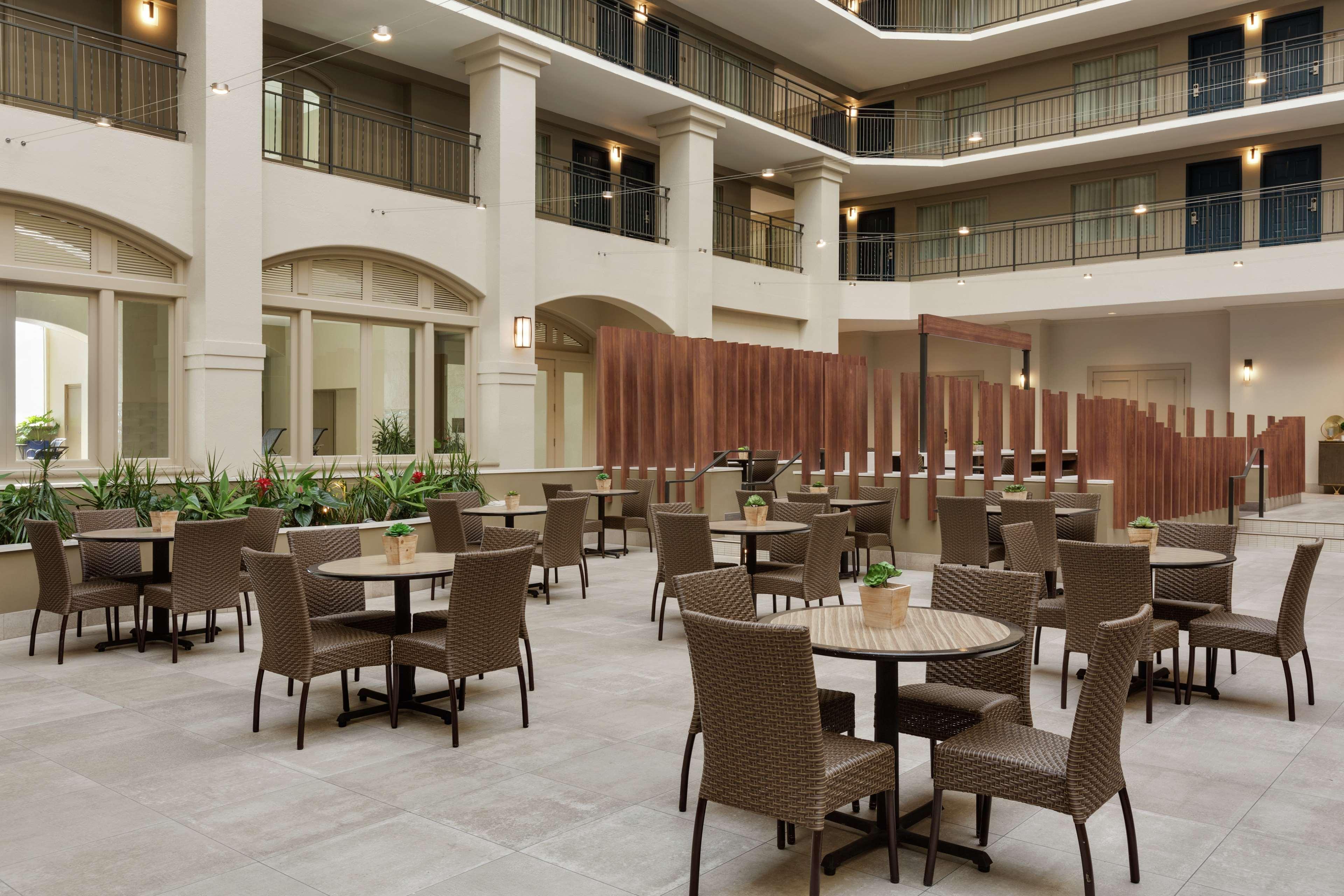 Embassy Suites By Hilton Milpitas Silicon Valley Exterior foto